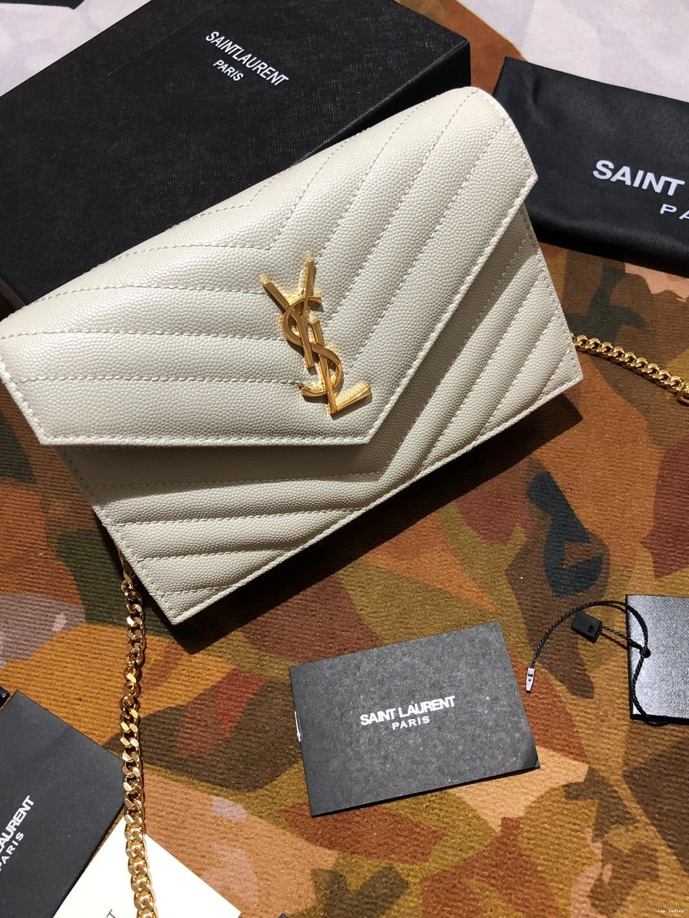 Repzbay REP MATELASSÉ YSL CASSANDRE WALLET CHAIN 0801